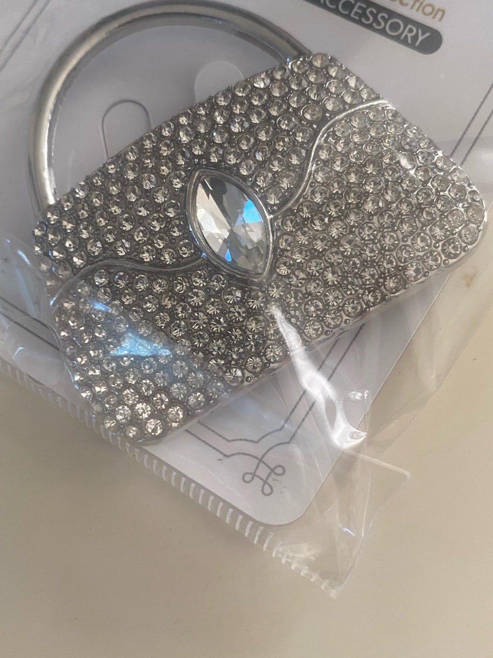 Rhinestone Crystal Brooch Pin in Silver Sparkle